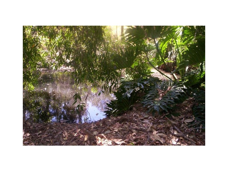 6-10 Con Street, Macleay Island QLD 4184