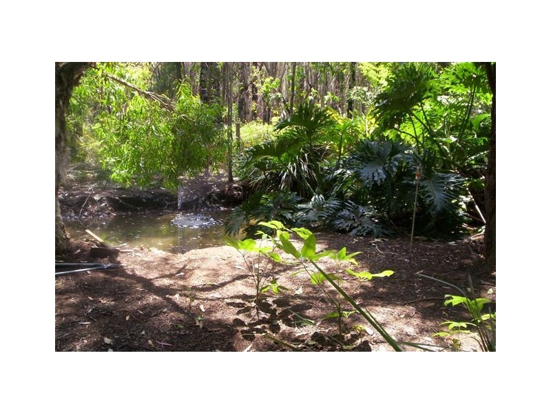 6-10 Con Street, Macleay Island QLD 4184