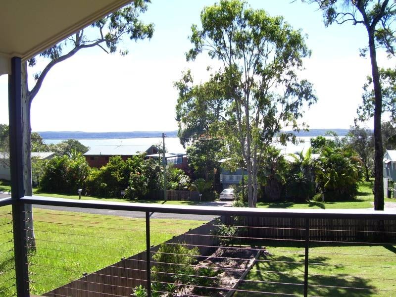 48 Beelong Street, Macleay Island QLD 4184