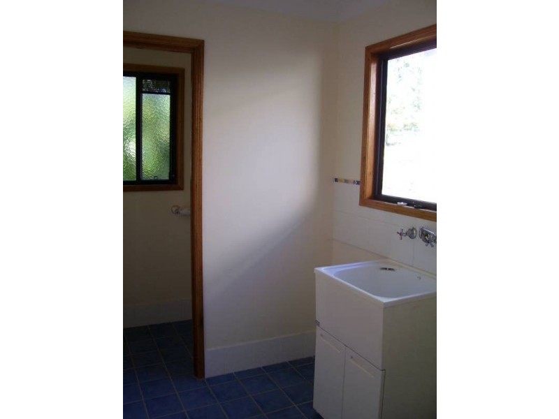48 Beelong Street, Macleay Island QLD 4184