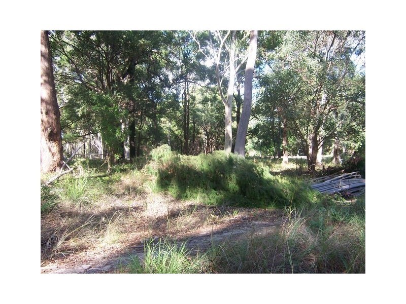 18 Piccaninny, Macleay Island QLD 4184