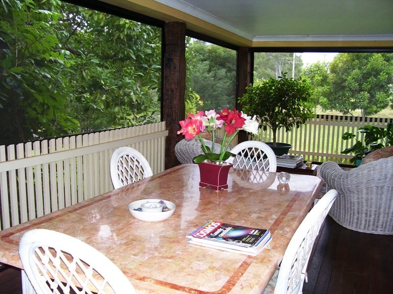 2 Emily Court, Macleay Island QLD 4184