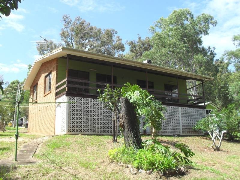 23-25 Cliff Terrace, Macleay Island QLD 4184