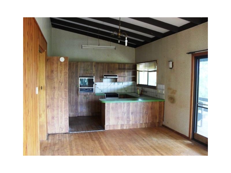 23-25 Cliff Terrace, Macleay Island QLD 4184