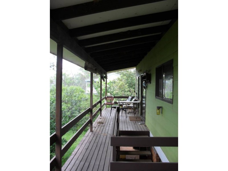 23-25 Cliff Terrace, Macleay Island QLD 4184