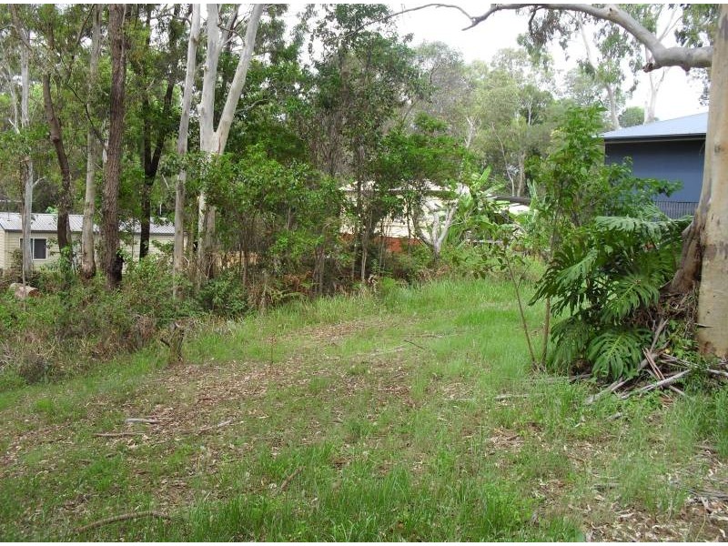 4 Eagle Street, Macleay Island QLD 4184