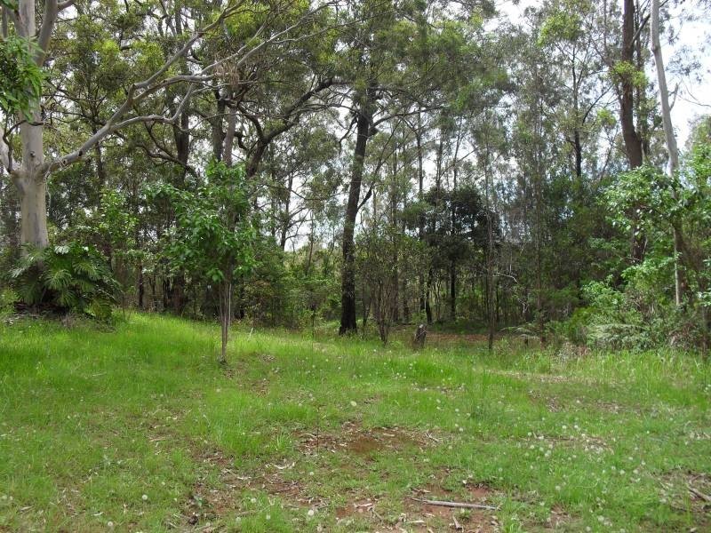 4 Eagle Street, Macleay Island QLD 4184