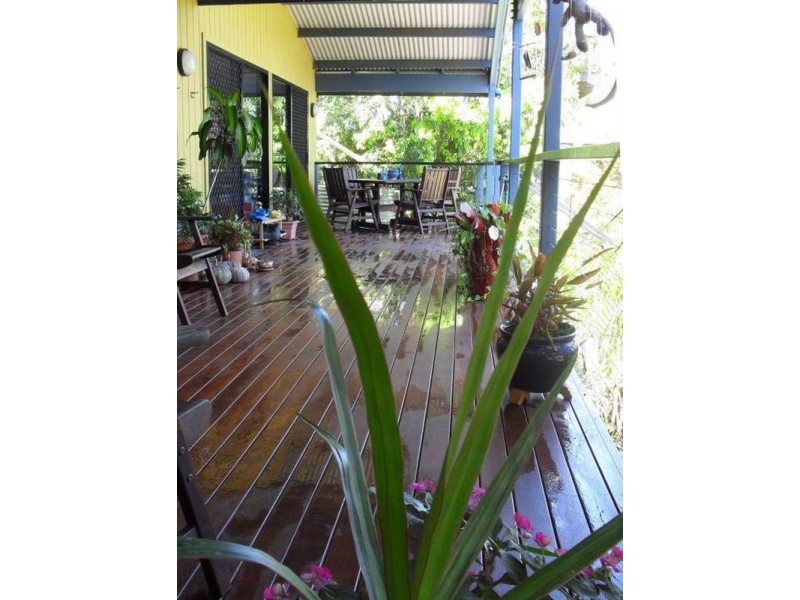 55 Scarborough Terrace, Macleay Island QLD 4184
