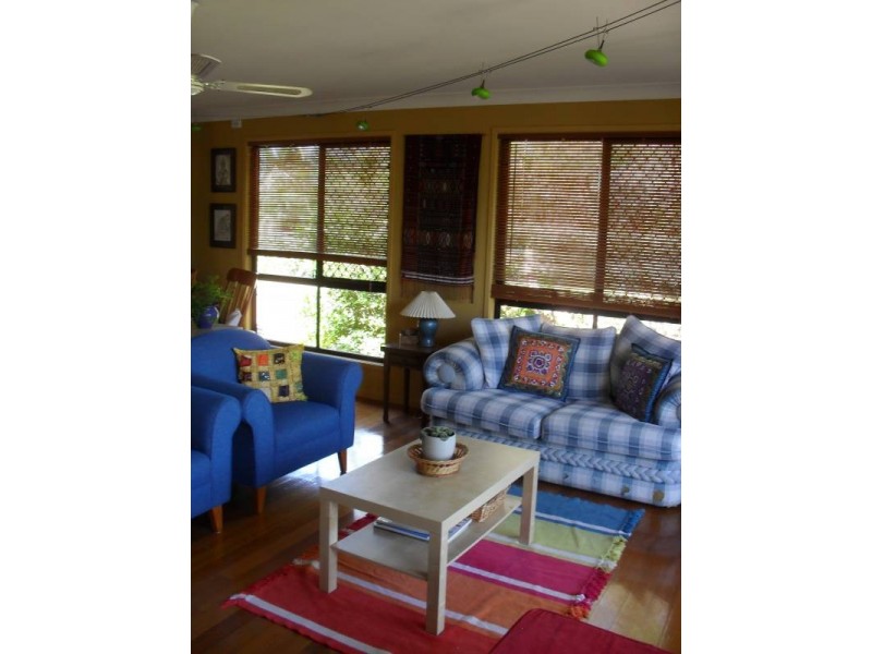 55 Scarborough Terrace, Macleay Island QLD 4184