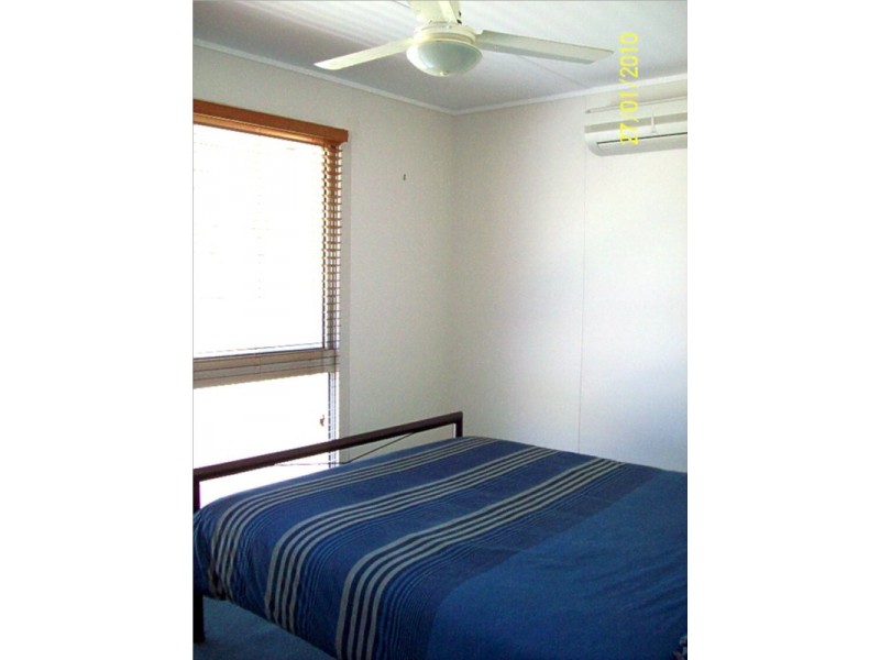 30 Curlew Street, Macleay Island QLD 4184