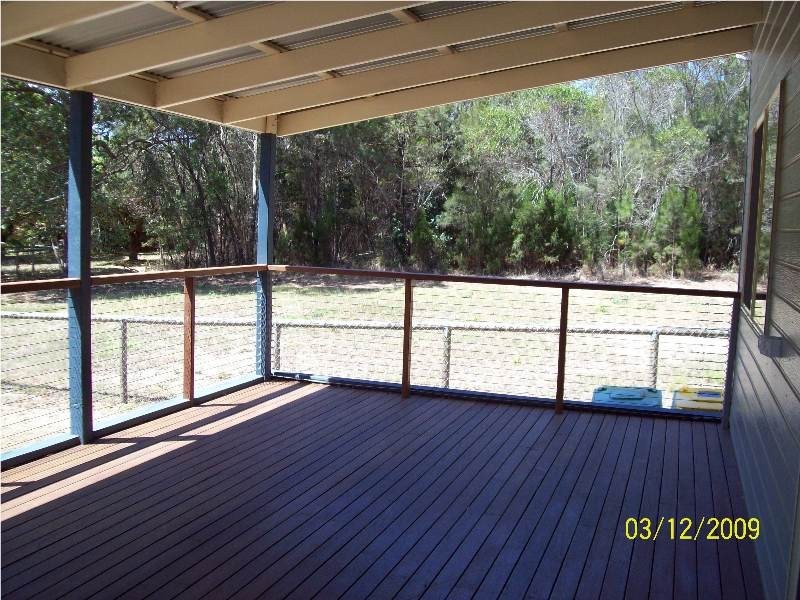 13 Pelican STREET, Macleay Island QLD 4184