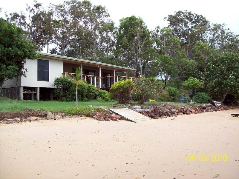 20 Koonwarra Parade, Macleay Island QLD 4184