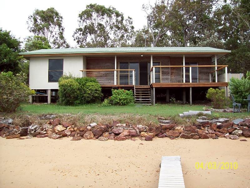 20 Koonwarra Parade, Macleay Island QLD 4184