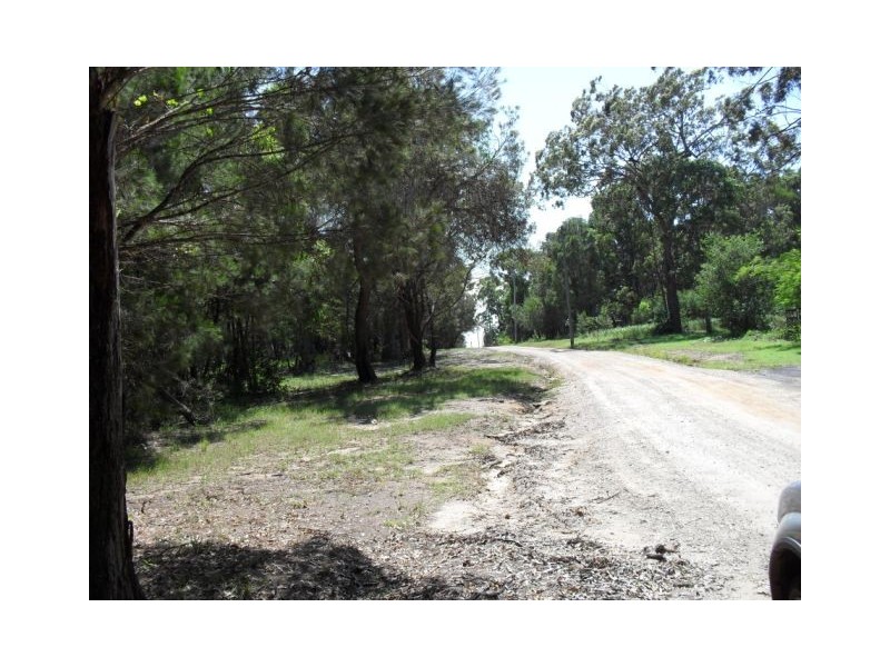 1 Natone Terrace, Macleay Island QLD 4184
