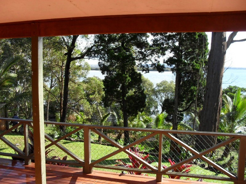 29 Coast Road, Macleay Island QLD 4184