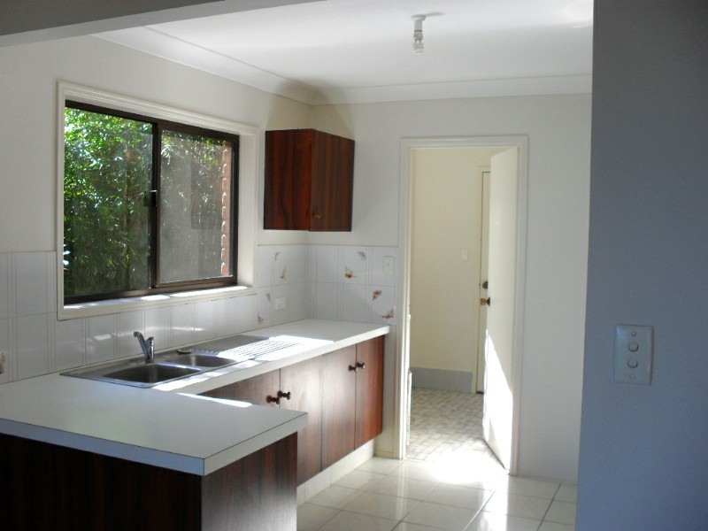 29 Coast Road, Macleay Island QLD 4184