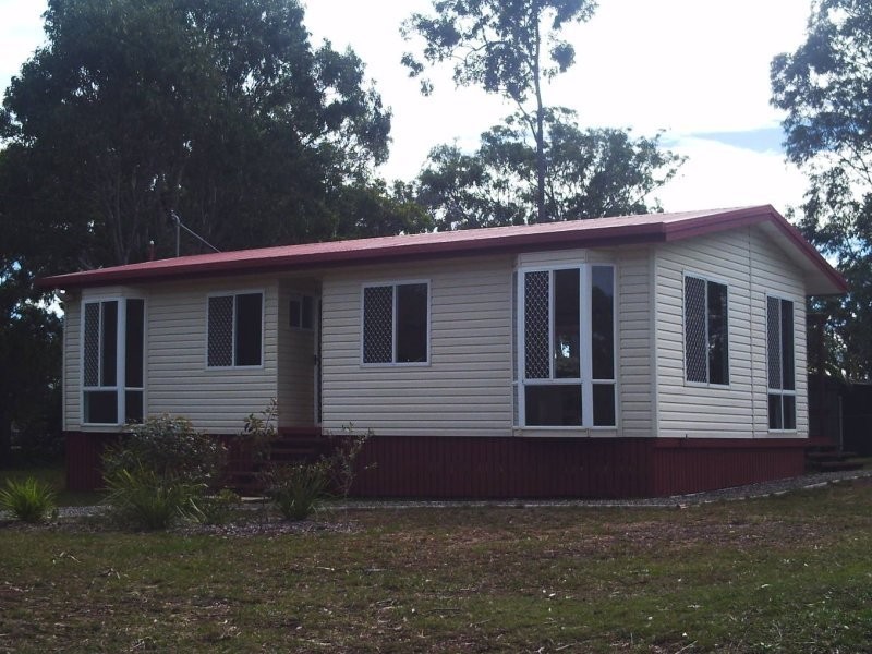 61 Francis Road, Macleay Island QLD 4184