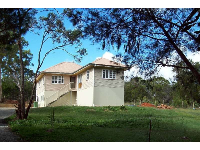 138 High Central Road, Macleay Island QLD 4184