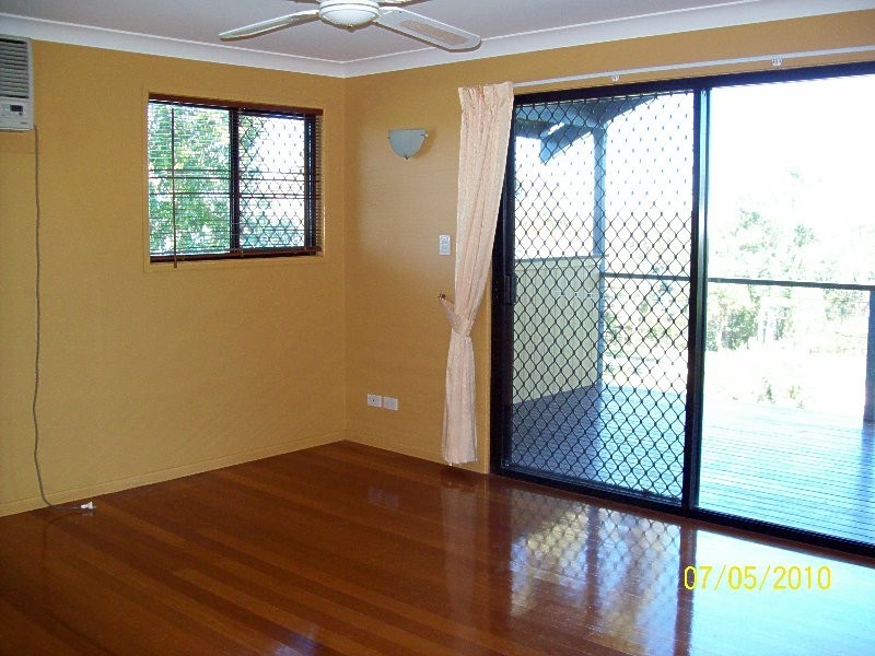 55 Scarborough Terrace, Macleay Island QLD 4184