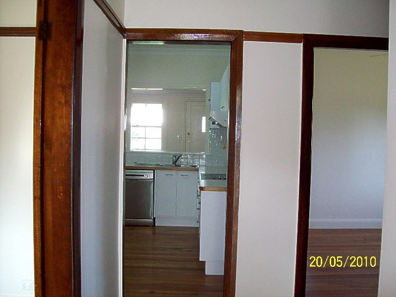 4 Duncan Street, Macleay Island QLD 4184
