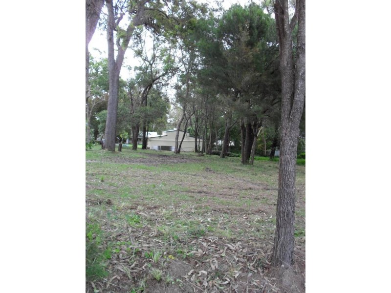 115 Kate Street, Macleay Island QLD 4184