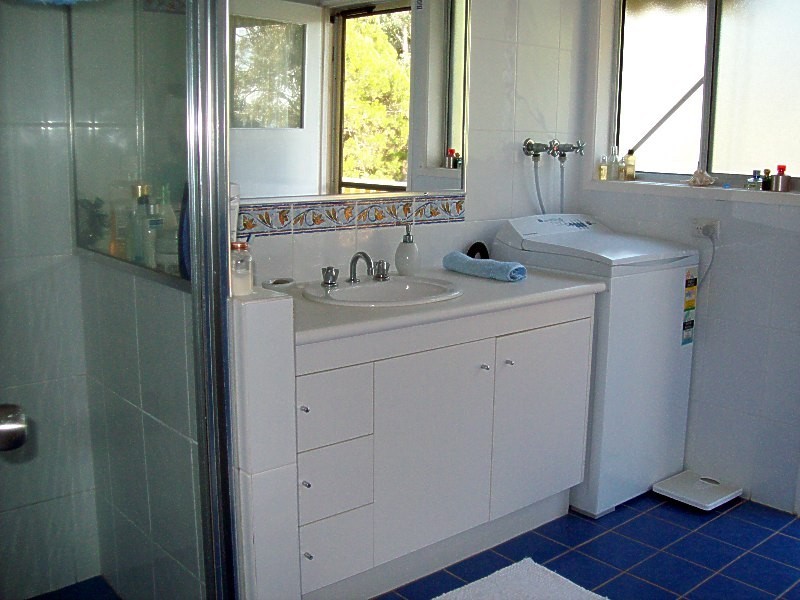 2 Boxwood Avenue, Lamb Island QLD 4184