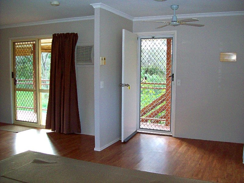 4 Peter Court, Macleay Island QLD 4184