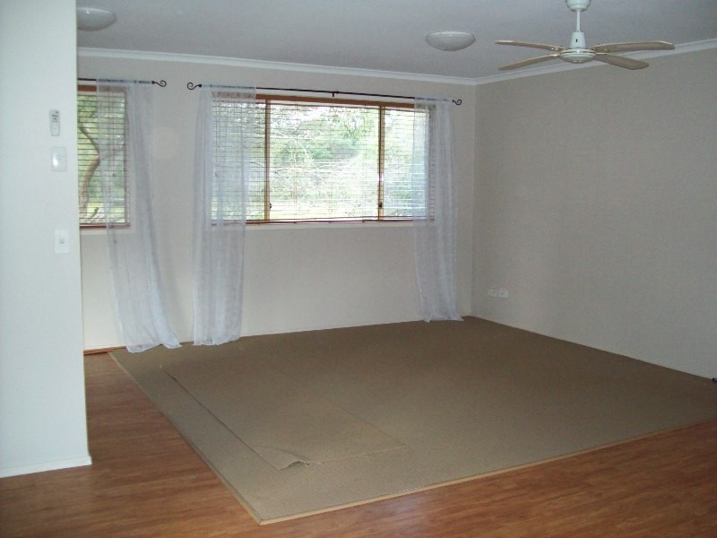 4 Peter Court, Macleay Island QLD 4184