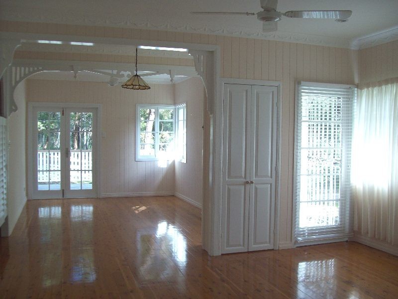 17 Noonmuckle Street, Macleay Island QLD 4184