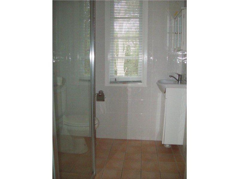 17 Noonmuckle Street, Macleay Island QLD 4184