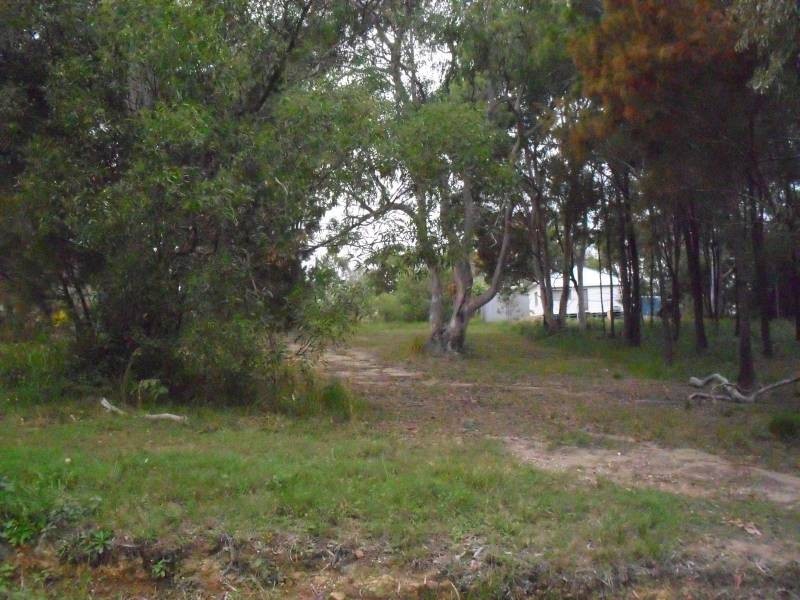 32 Florence Street, Macleay Island QLD 4184
