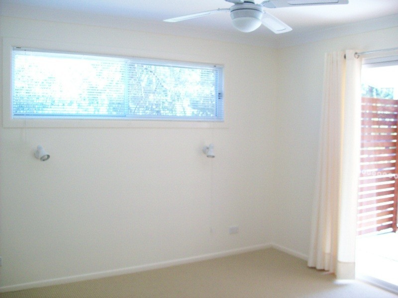 2 Morwong Street, Macleay Island QLD 4184