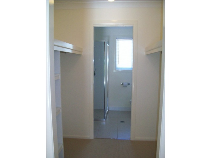 2 Morwong Street, Macleay Island QLD 4184