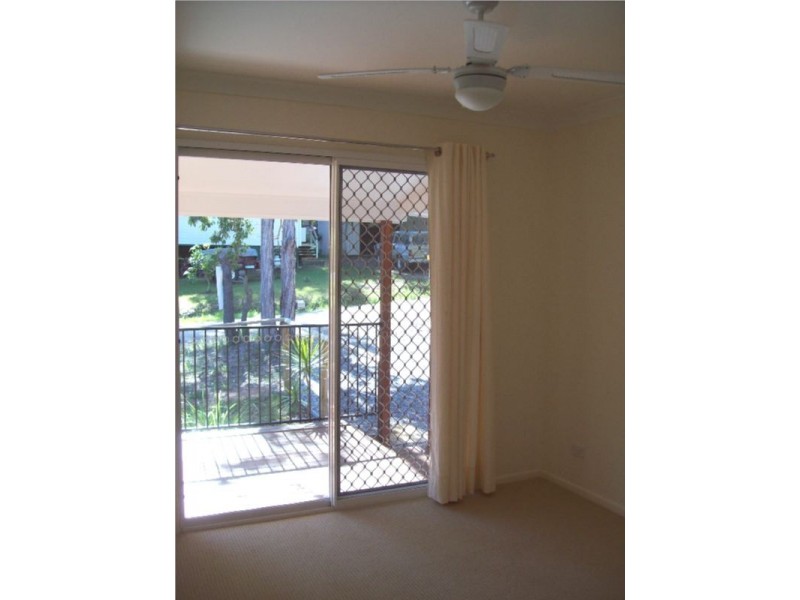 2 Morwong Street, Macleay Island QLD 4184