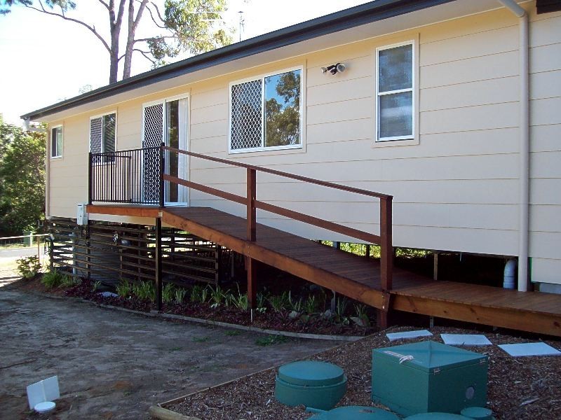 2 Morwong Street, Macleay Island QLD 4184