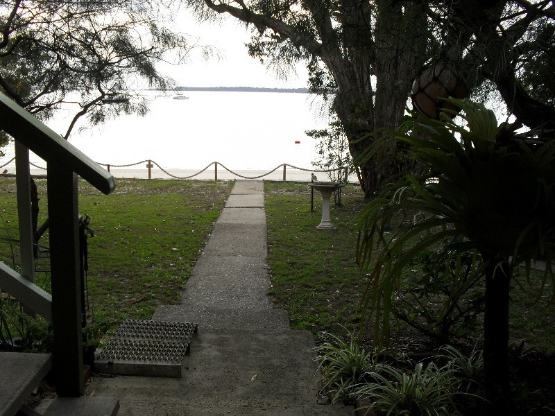 53 Coast Road, Macleay Island QLD 4184