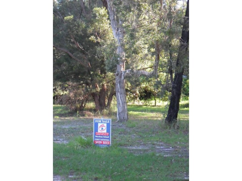 12 Wharf, Macleay Island QLD 4184