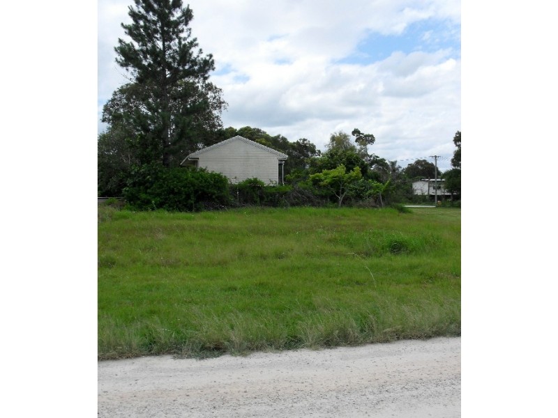 61 Camena, Macleay Island QLD 4184