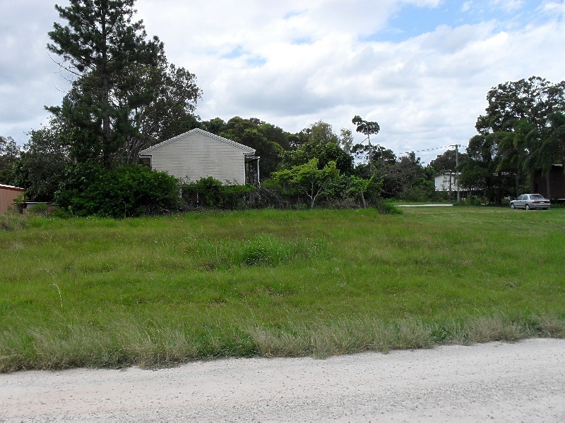 61 Camena, Macleay Island QLD 4184