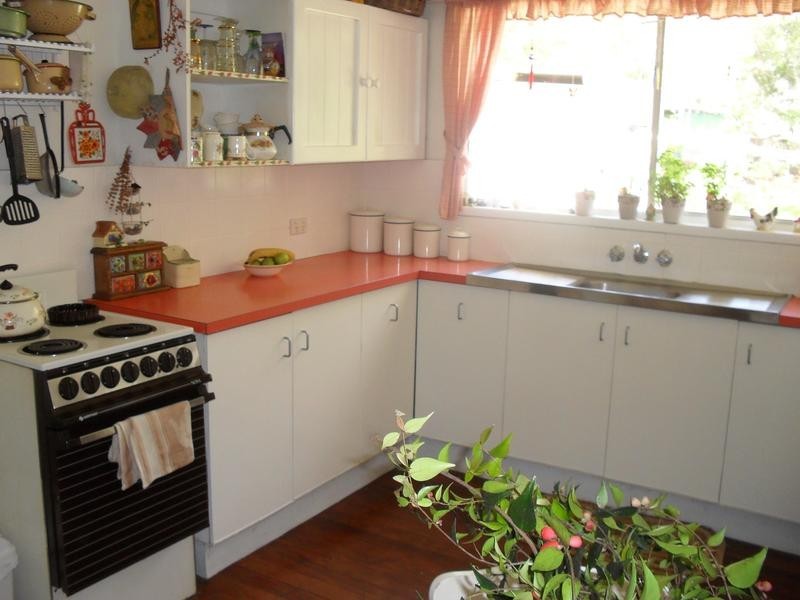 160 High Central, Macleay Island QLD 4184