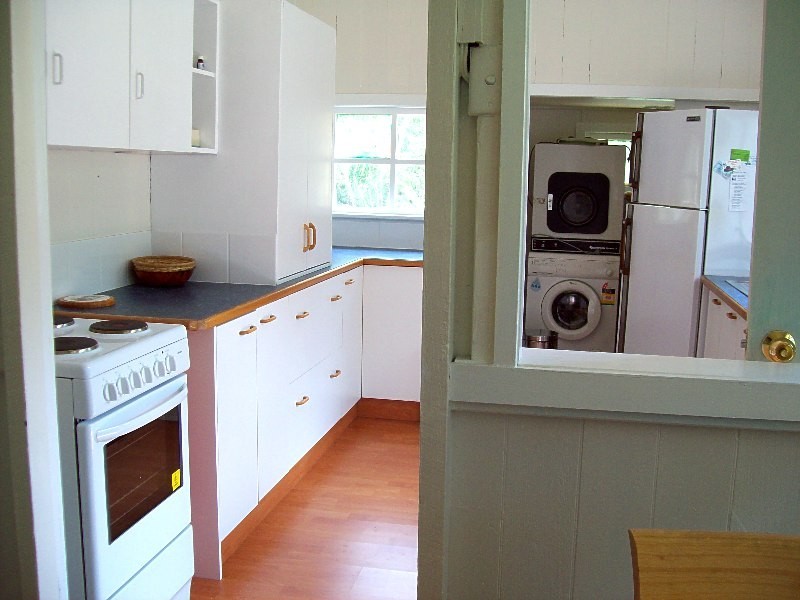 70 High Central Road, Macleay Island QLD 4184