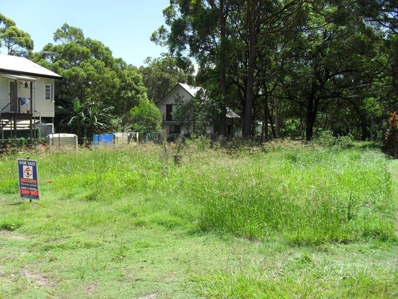 7 Noon Muckle, Macleay Island QLD 4184