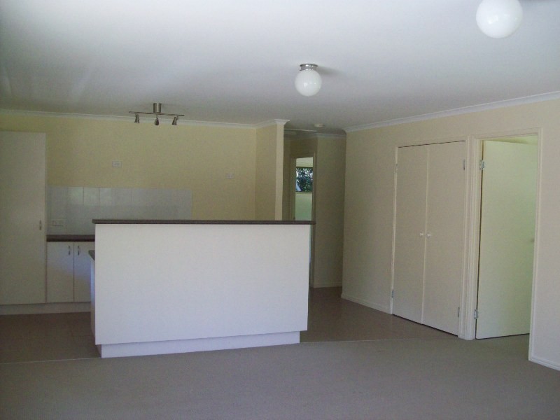 5 Piccaninny Street, Macleay Island QLD 4184