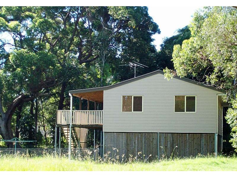 5 Piccaninny Street, Macleay Island QLD 4184