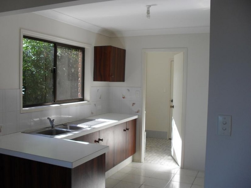 29 Coast Road, Macleay Island QLD 4184