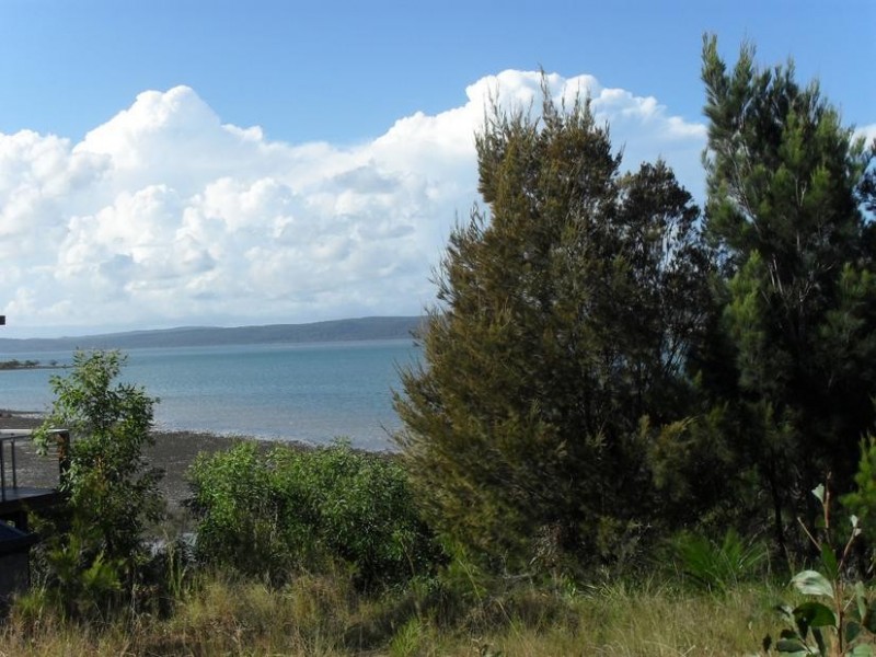 44 Koonwarra Parade, Macleay Island QLD 4184