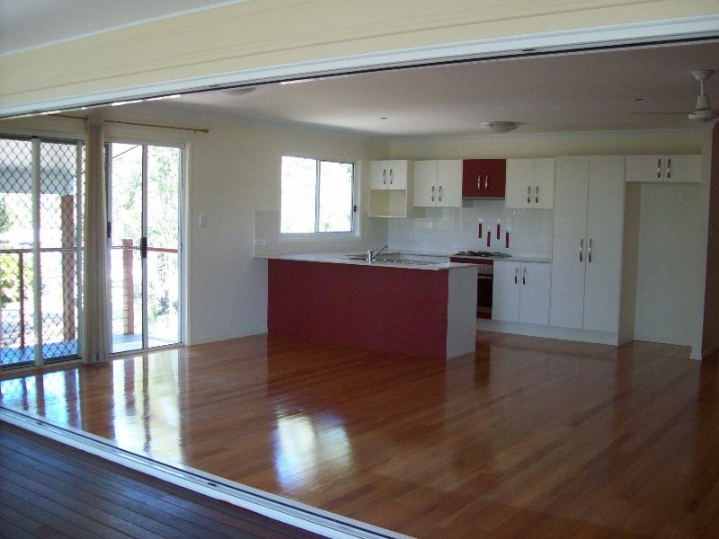 7 Ray Street, Macleay Island QLD 4184