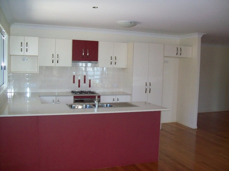 7 Ray Street, Macleay Island QLD 4184