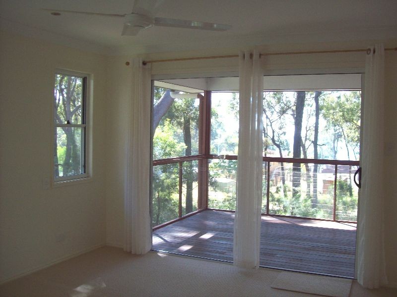 7 Ray Street, Macleay Island QLD 4184