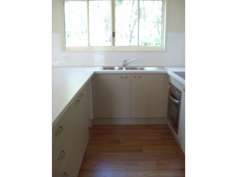 92 Kate Street, Macleay Island QLD 4184